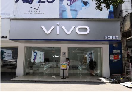 施秉}做一个门店面广告招牌需要多少钱？